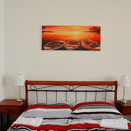 Apartment In The Heart Of Praga Zewnętrze zdjęcie