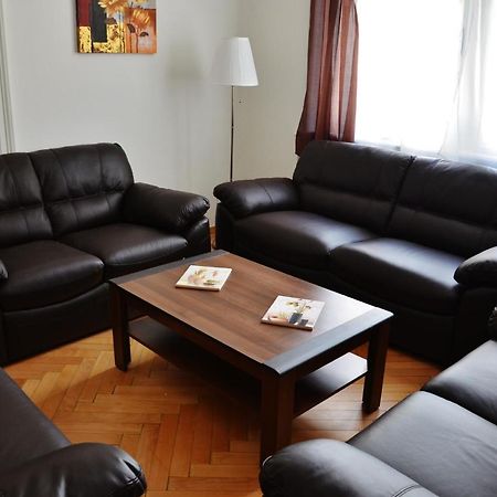 Apartment In The Heart Of Praga Zewnętrze zdjęcie