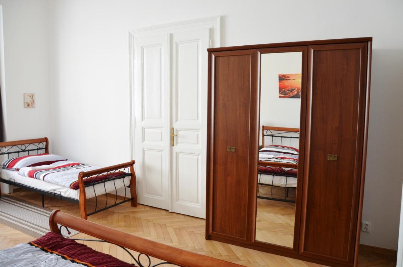 Apartment In The Heart Of Praga Zewnętrze zdjęcie